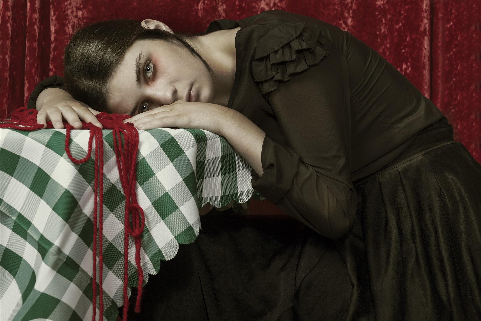 4 Common Causes of Bloating and Fatigue in Women