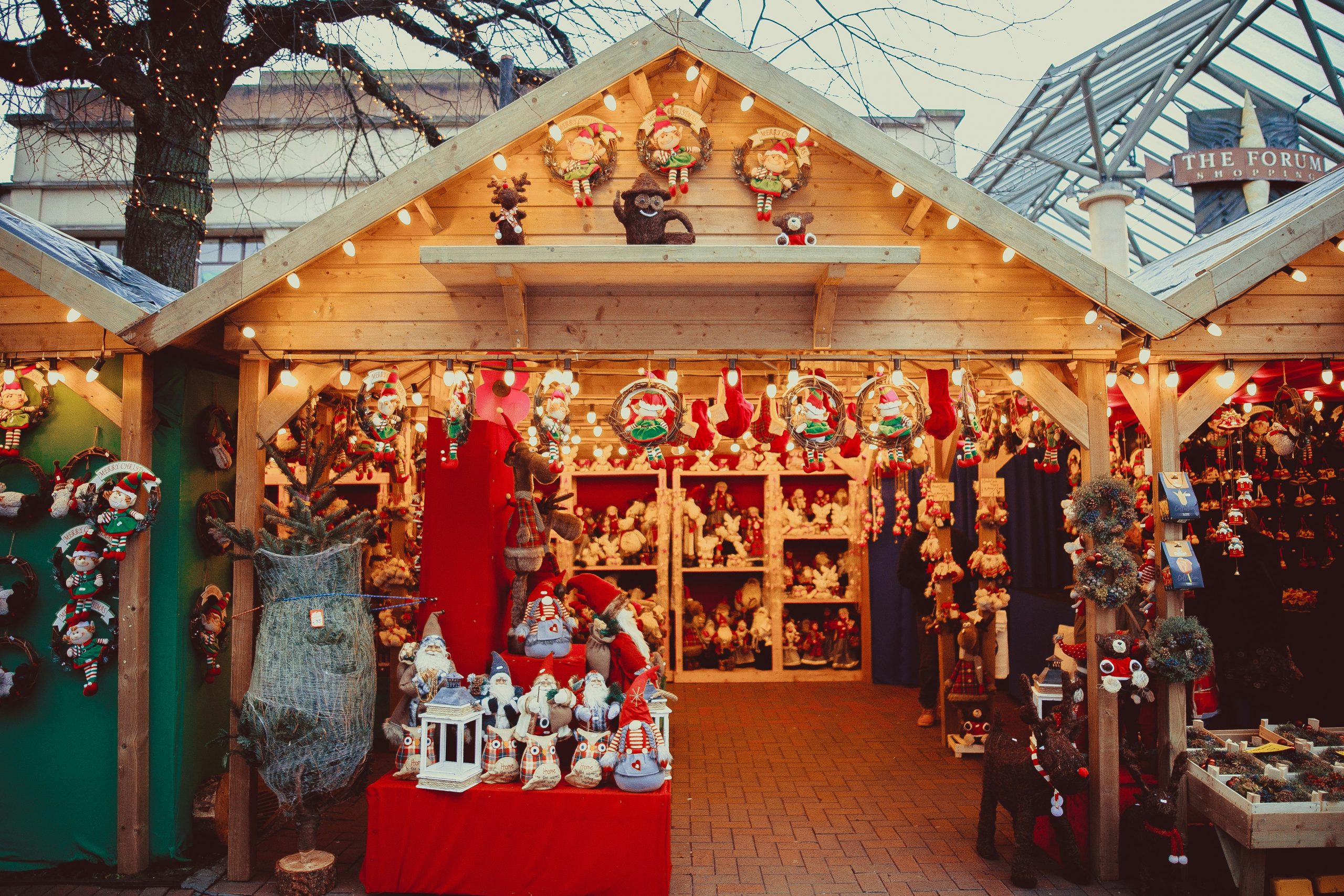 12 Free Christmas Markets & Fairs 2024